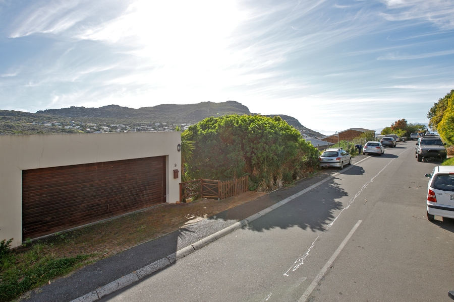 3 Bedroom Property for Sale in Glencairn Western Cape
